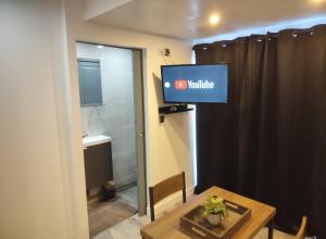 Appartements Studio Plain pied avec terrasse couverte 20m wifi et smart tv : photos des chambres