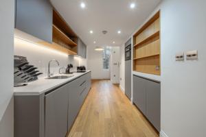 The Knightsbridge Residences