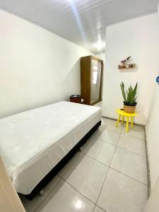 Casa na Orla de Atalaia ampla com cômodos