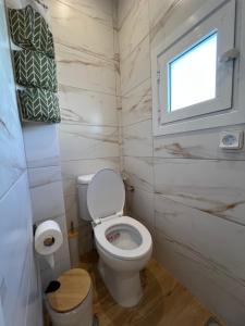 Athenian Loft with urban view!