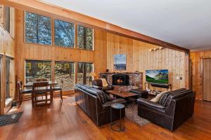 Tres Patos - Lakefront Stay for 8