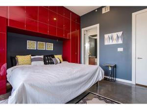 Convenient Condo Near Zilker & Barton Springs