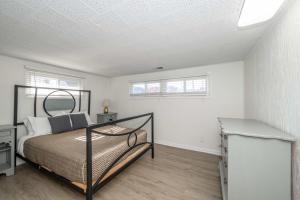 The Grand Elm Suite 2
