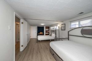 The Grand Elm Suite 2