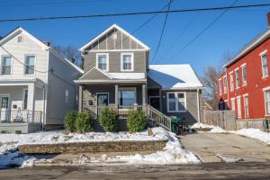 Northside Nook Home for 6