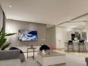 Stylish Modern Luxury Apartment