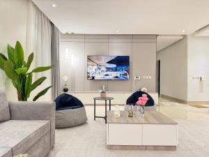 Stylish Modern Luxury Apartment