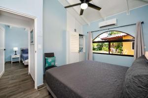 Costal Comfort-2 bedroom Condo