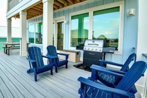 Private Heated Pool with Elevator Access & FREE ACTIVITIES