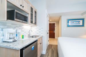 Seashell Shuffle at Sandestin Pilot House