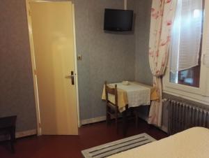 Hotels Le Chemin Neuf : photos des chambres