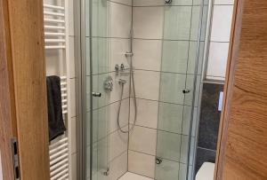 Zentrumsnahes Apartment mit Meerblick, Terrasse