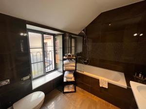 Hotels La Rotisserie du Chambertin : Petite Chambre Double