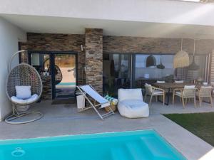 Nature & Beach Lovers!