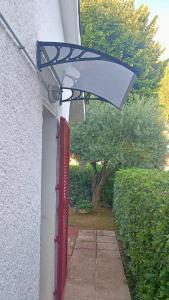 Tra la luna e il mare - delizioso appartamento con giardino nella riviera del conero per un soggiorno felice