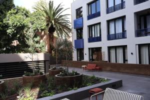 Cute Micr-o-Lishious, Pool, Beach, AC, Washer Drier, Parkng