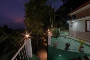 Emerald Hill Bungalow