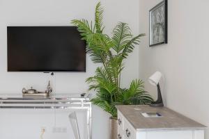 Bunker Retreat Messe Essen Self Check-in 6P WIFI