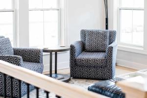 Como Vista - Modern 5 BDR Across from Lake