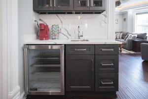 Its Showtime - Historic Downtown Geneva Escape