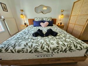 Gîte Forestier - T2 Cosy avec Terrasse & 2 Parkings privatifs -Centre ville