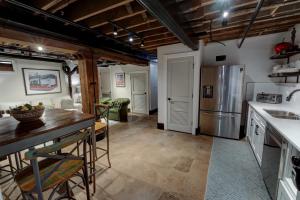 2 Separate Units with Exclusive Access to Club