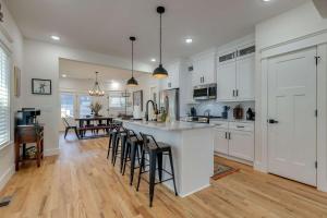 Sleek & Convenient East Nashville Home
