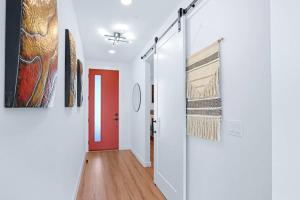 Modern Hill Country Condo for 4 with Resort Perks