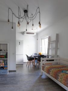 Hena House 22