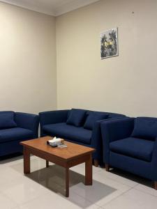 الشمائل الراقيه للشقق المخدومة