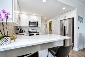 La Costa Gem - Condo for 3