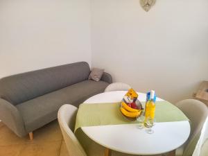 Family Apt with a BBQ & Shared Pool in Vodice 15 min Walk From Beach