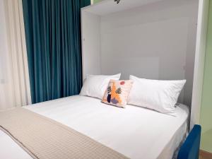 Murphy Studio Near Everything