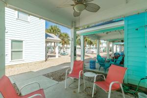 Resort Pool & Pet Friendly - Sleeps 9
