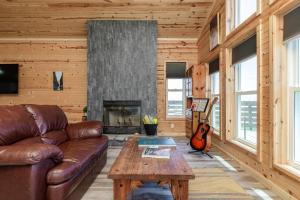 Delightful 3 Bedroom - Pets Monthly Rates