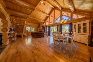 Maggies Cabin - Enjoy a Slice of Paradise in Rexford Montana