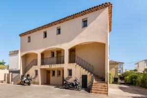Appartements Le Patio - Apartment T2 Wonderful - Plage 150m - clim - Parking Prive - wifi : photos des chambres
