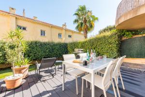Appartements Le Patio - Apartment T2 Wonderful - Plage 150m - clim - Parking Prive - wifi : photos des chambres