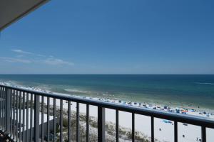 1BR Sleeps 5 at The Summit with Ocean Front Views