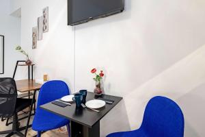 Central - Comfy Room - Easy Sleep