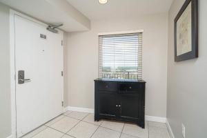 Beachfront Haven 2 BDR Kid-Friendly Resort