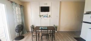 Ocean Bliss Apt 3-Quiet Retreat with Ocean View