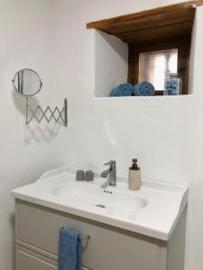 B&B / Chambres d'hotes Aux Deux Lys : photos des chambres