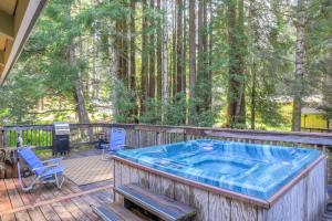 Searenity by the Sea - Private Hot Tub