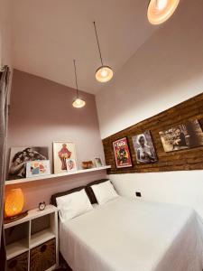 Moonshine Boutique Hostal