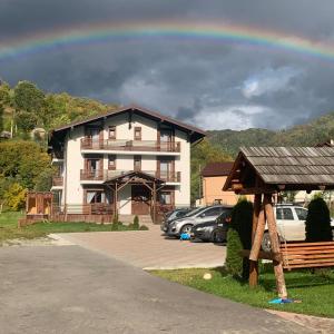 Pensiunea ACASA LA VLADUȚ