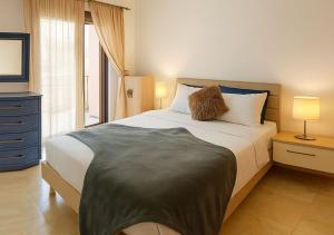 Opera Luxury Hivernage Stay Near Restaurants & Shopping