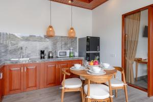 Brand New Villa Prime Location in Canggu - 15 Minutes Walk to the Beach