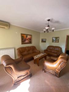 E&B Cosy Apartment 3