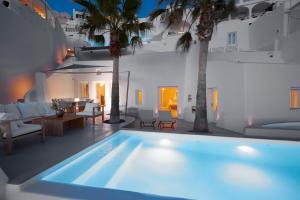 Villa Aura Santorini Greece